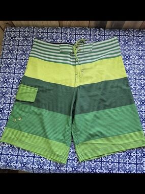 OP Men's Yellow and Green Striped Board Shorts Sz 32